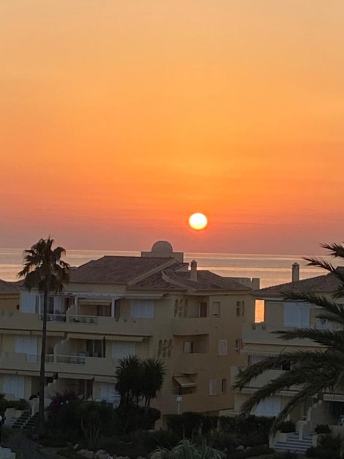 Vistas Al Mar Playa De Los Bovetes Denia Exterior foto